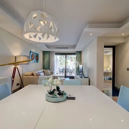 Luxury Penthouse With Private Pool Estepona