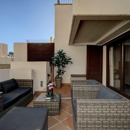 Luxury Penthouse With Private Pool * Estepona