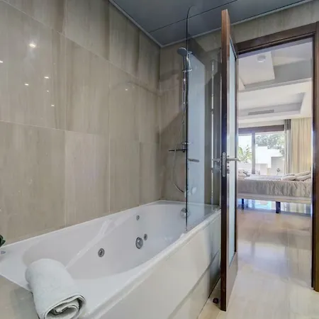 Luxury Penthouse With Private Pool Apartment Estepona